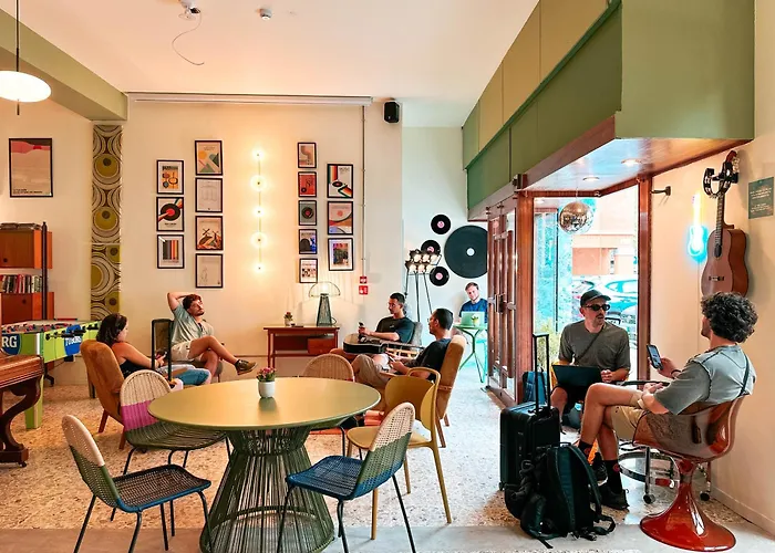 Ostello Bello Bologna بيت شباب